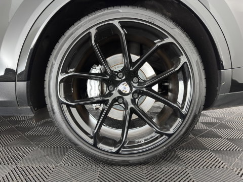 Porsche Cayenne Coupé 3.0 E-Hybrid Platinum Edition (Plug-In) {SoH-100%} Aut. *PANO | LEATHER | FULL-LED | BOSE-SURROUND | MEMORY-PACK | TOPVIEW | SPORTSEATS | DAB | NAVI-FULLAMP | PRIVACY-GLASS | SHIFTPADDLES | TOWBAR | 22''ALU*