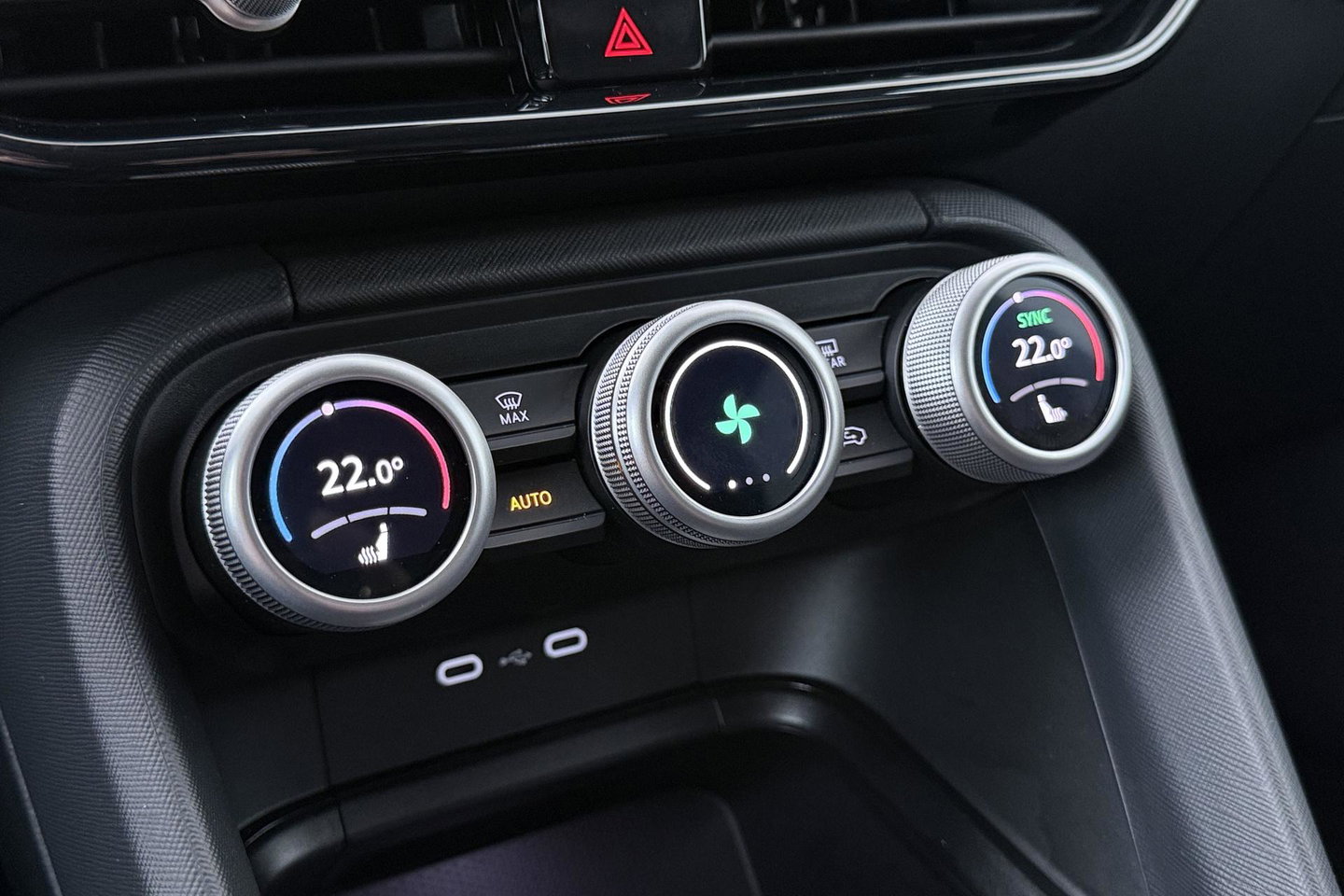 Škoda Kodiaq 1.5 TSI MHEV Business Edition Plus | 7 persoons | ACC | Camera | BLIS | Stoel+Stuurverwarming | Memory | Getint glas | Keyless | 19 Inch