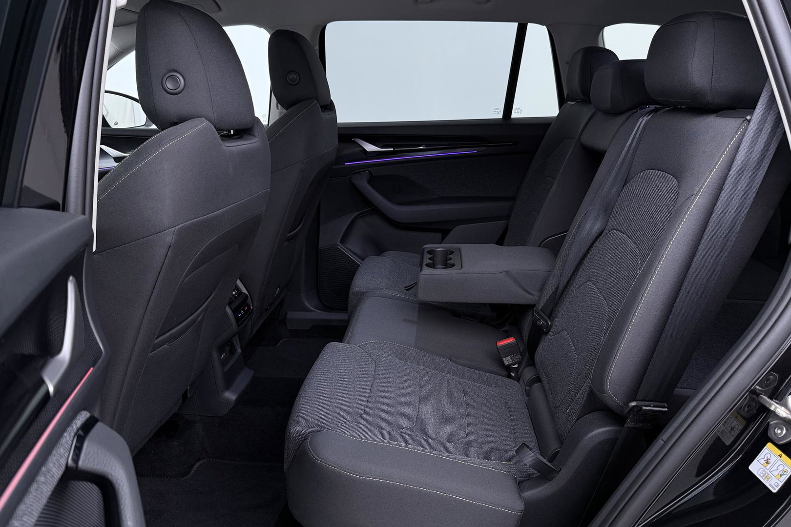 Škoda Kodiaq 1.5 TSI MHEV Business Edition Plus | 7 persoons | ACC | Camera | BLIS | Stoel+Stuurverwarming | Memory | Getint glas | Keyless | 19 Inch
