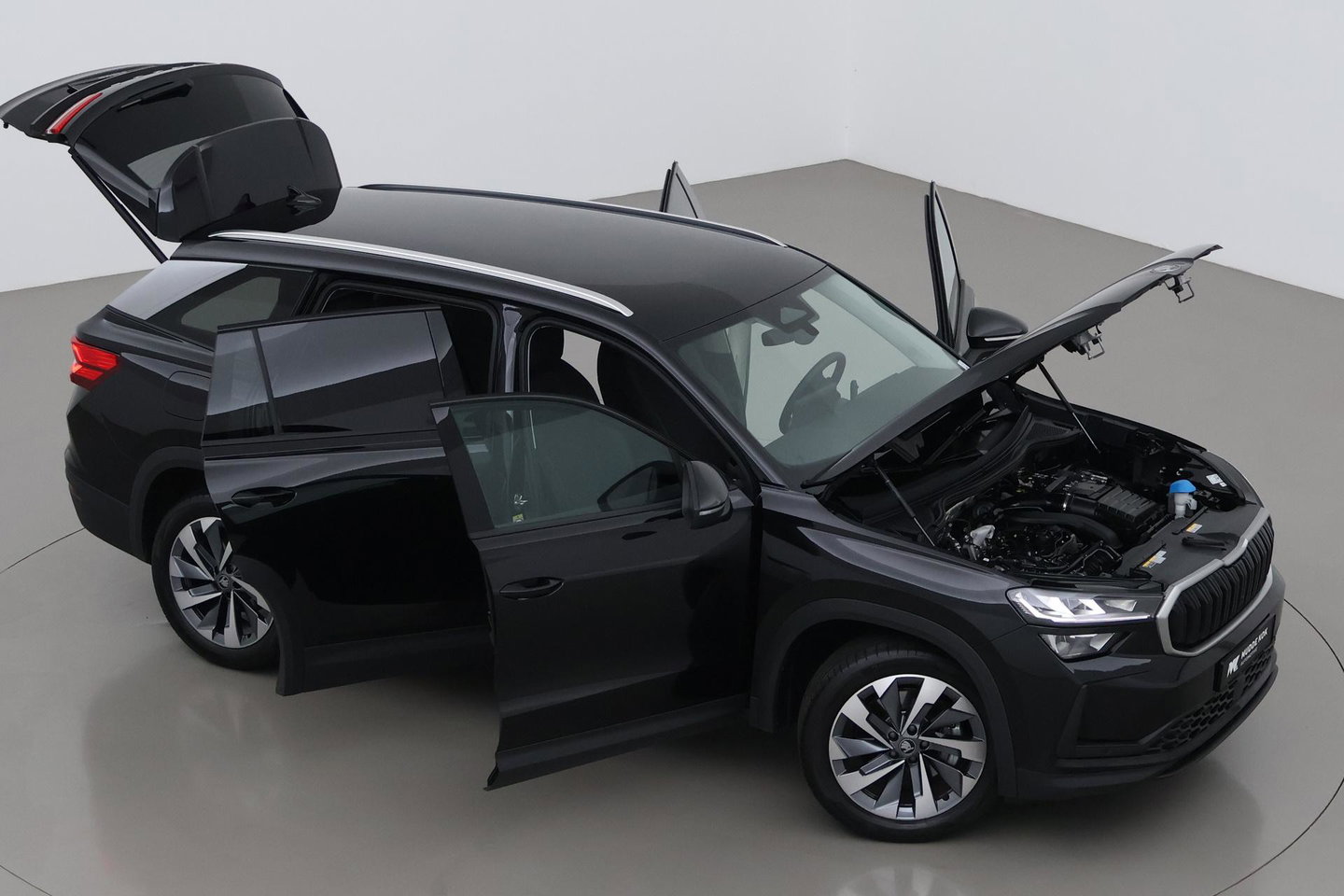 Škoda Kodiaq 1.5 TSI MHEV Business Edition Plus | 7 persoons | ACC | Camera | BLIS | Stoel+Stuurverwarming | Memory | Getint glas | Keyless | 19 Inch