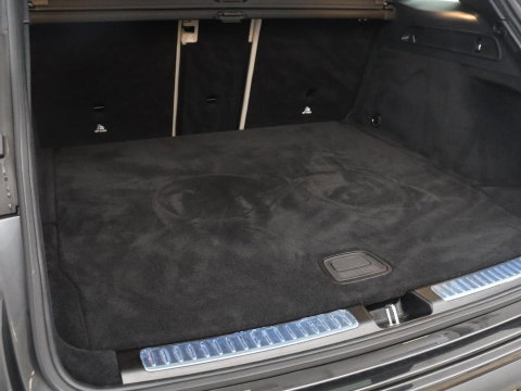 Mercedes-Benz EQC 400 4MATIC Business Solution Luxury 80 kWh | SOH 96.9% | Panoramdak | Leder | Adaptive cruise | Carplay | Sfeerverlichting | Burnmester Surround | Full LED | Stoelverwarming | Camera | Park assist |