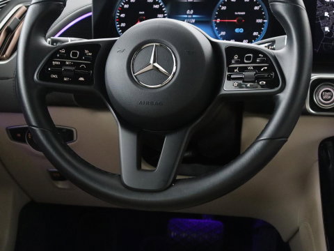 Mercedes-Benz EQC 400 4MATIC Business Solution Luxury 80 kWh | SOH 96.9% | Panoramdak | Leder | Adaptive cruise | Carplay | Sfeerverlichting | Burnmester Surround | Full LED | Stoelverwarming | Camera | Park assist |