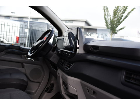 Ford Transit Custom 320 2.0 TDCI L2H1 PB Edition Limited Adaptieve Cruise, Camera, Carplay, LED, 170pk, Automaat, Stoelverwarming, Trekhaak, Virtual, Multimedia, Uniek!