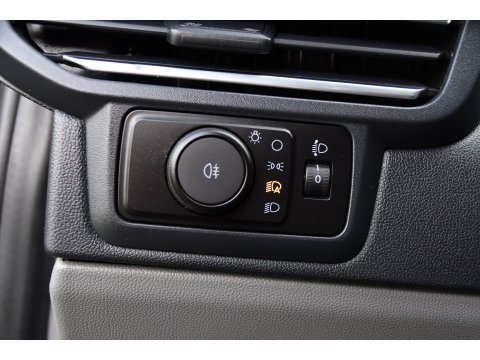 Ford Transit Custom 320 2.0 TDCI L2H1 PB Edition Limited Adaptieve Cruise, Camera, Carplay, LED, 170pk, Automaat, Stoelverwarming, Trekhaak, Virtual, Multimedia, Uniek!
