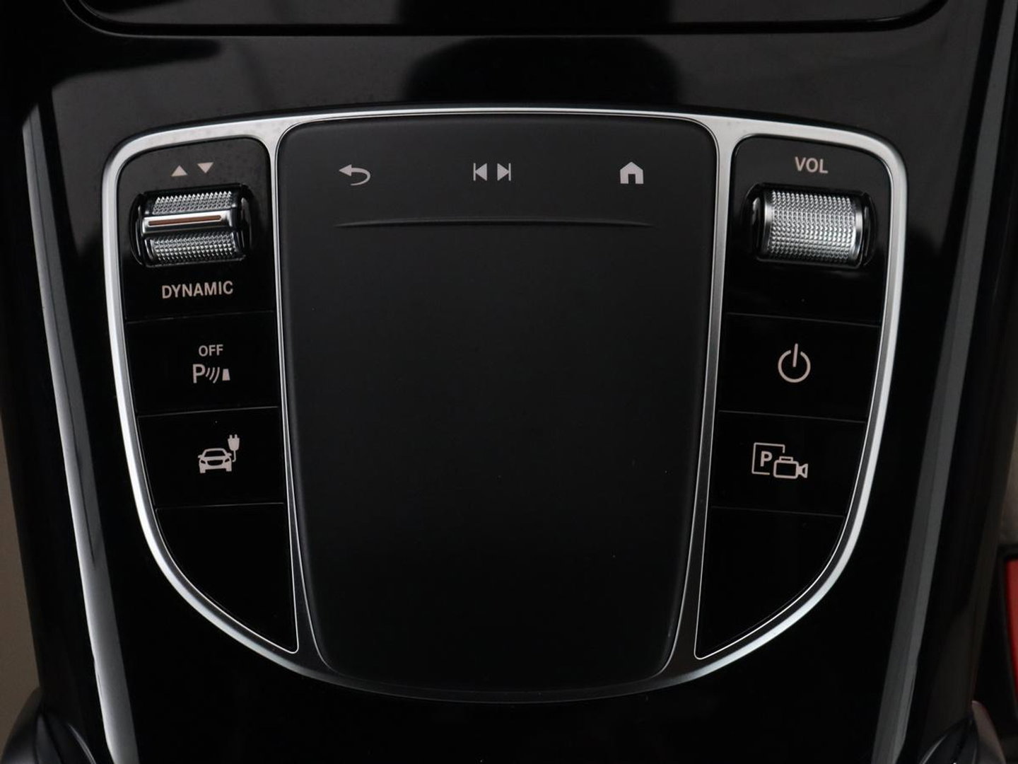 Mercedes-Benz EQC 400 4MATIC Business Solution Luxury 80 kWh | SOH 96.9% | Panoramdak | Leder | Adaptive cruise | Carplay | Sfeerverlichting | Burnmester Surround | Full LED | Stoelverwarming | Camera | Park assist |
