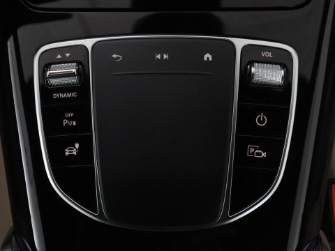 Mercedes-Benz EQC 400 4MATIC Business Solution Luxury 80 kWh | SOH 96.9% | Panoramdak | Leder | Adaptive cruise | Carplay | Sfeerverlichting | Burnmester Surround | Full LED | Stoelverwarming | Camera | Park assist |