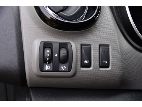 Renault Trafic 1.6 dCi T29 L2H1 Luxe Black Edition Camera, Cruise, Multimedia, 125pk, Trekhaak, Airco, Uniek!
