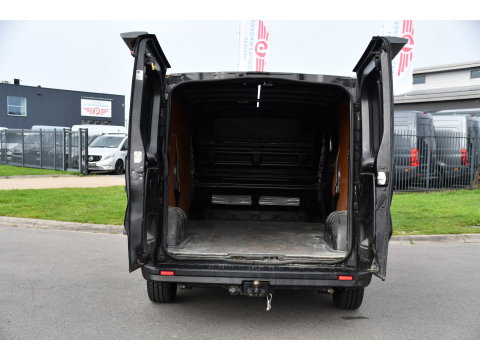 Renault Trafic 1.6 dCi T29 L2H1 Luxe Black Edition Camera, Cruise, Multimedia, 125pk, Trekhaak, Airco, Uniek!