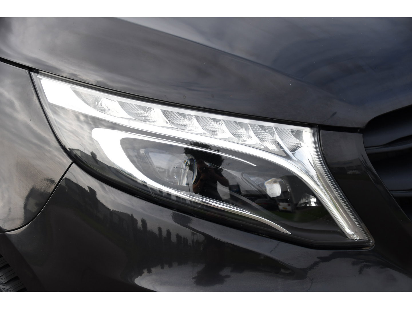 Mercedes-Benz Vito CDI L2 PB Edition Camera, Cruise, Carplay, 190pk, LED, Multimedia, Clima, Automaat, Uniek!