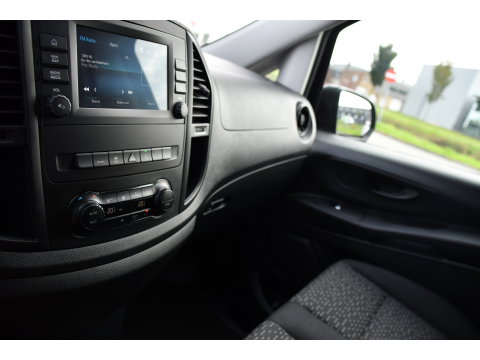 Mercedes-Benz Vito CDI L2 PB Edition Camera, Cruise, Carplay, 190pk, LED, Multimedia, Clima, Automaat, Uniek!