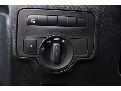 Mercedes-Benz Vito CDI L2 PB Edition Camera, Cruise, Carplay, 190pk, LED, Multimedia, Clima, Automaat, Uniek!