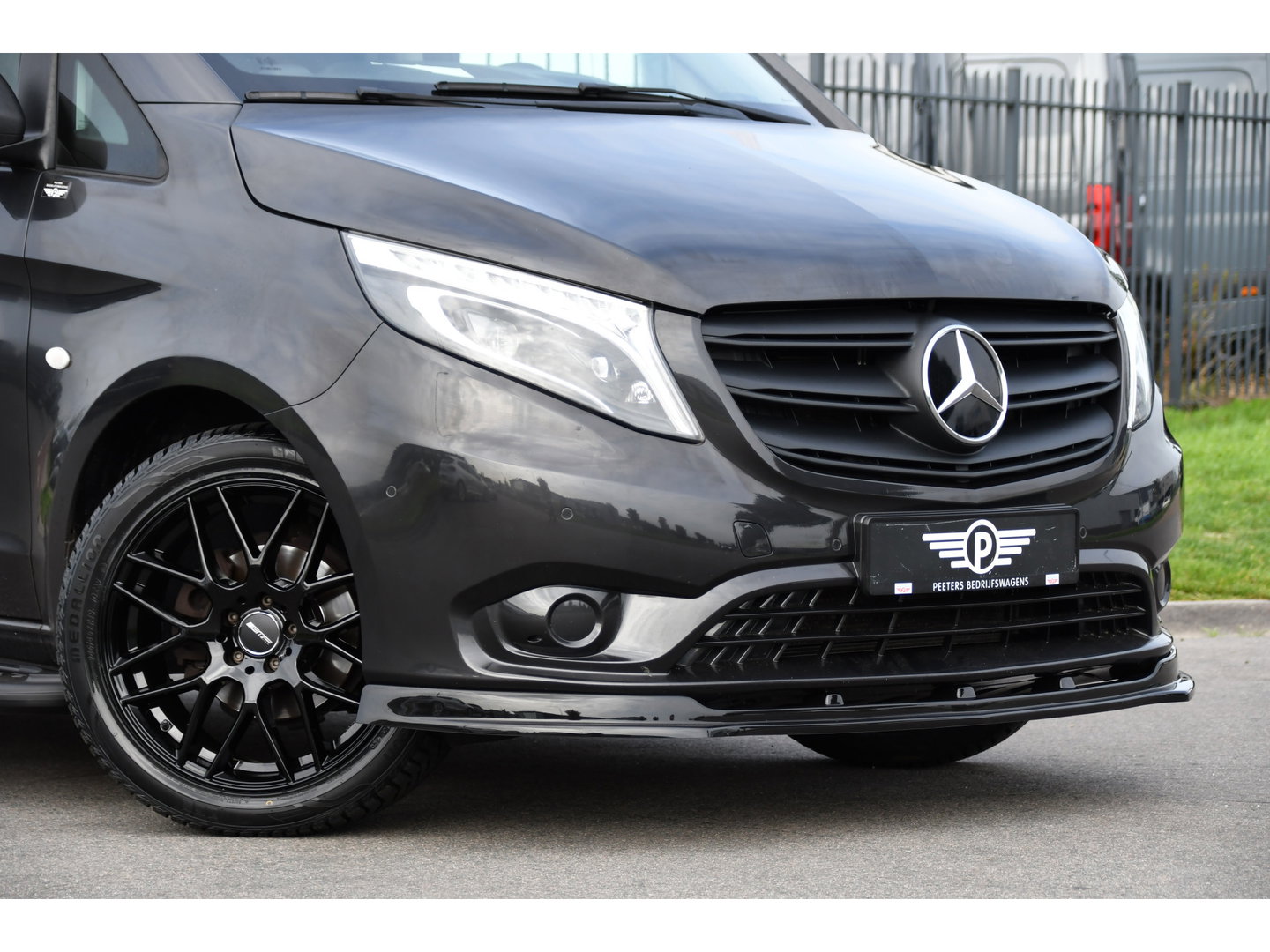 Mercedes-Benz Vito CDI L2 PB Edition Camera, Cruise, Carplay, 190pk, LED, Multimedia, Clima, Automaat, Uniek!