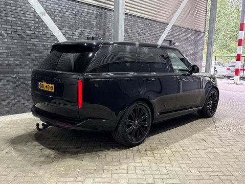 Land Rover Range Rover 3.0 P550e Autobiography | Rear Seat Entertainment | Meridian Signature | 23 Inch | ClearSight | Luchtvering | Massage