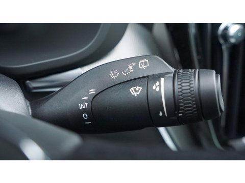 Volvo XC60 2.0 T6 350pk Plus Black Edition Panoramadak Luchtvering *BTW* NIEUW!! 21" LMV BOMVOL!!