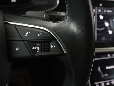 Audi Q7 55 TFSI e quattro Pro Line Plus | Panoramadak | Trekhaak | Leder | Stoelkoeling | Camera | Cruise control | Navigatie | Carplay | Stoelverwarming | Bang & Olufsen | Memory |
