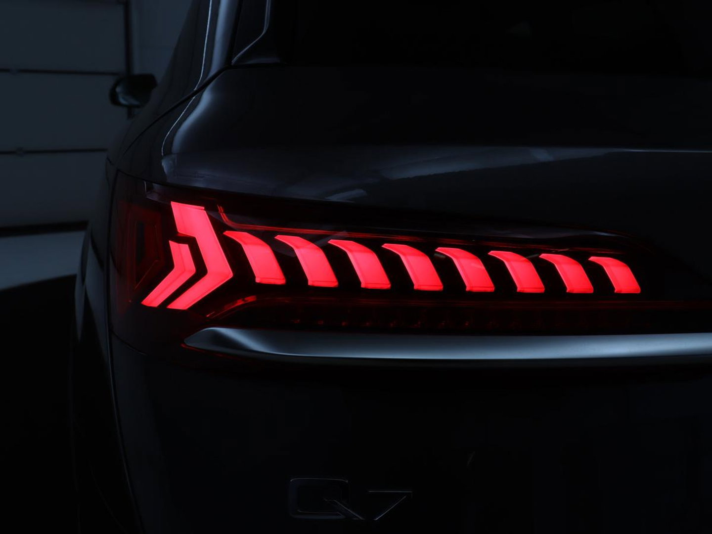 Audi Q7 55 TFSI e quattro Pro Line Plus | Panoramadak | Trekhaak | Leder | Stoelkoeling | Camera | Cruise control | Navigatie | Carplay | Stoelverwarming | Bang & Olufsen | Memory |