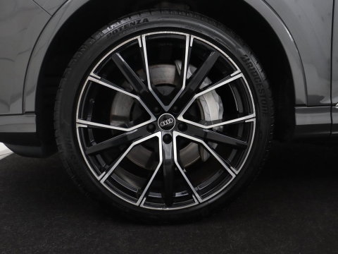 Audi Q7 55 TFSI e quattro Pro Line Plus | Panoramadak | Trekhaak | Leder | Stoelkoeling | Camera | Cruise control | Navigatie | Carplay | Stoelverwarming | Bang & Olufsen | Memory |