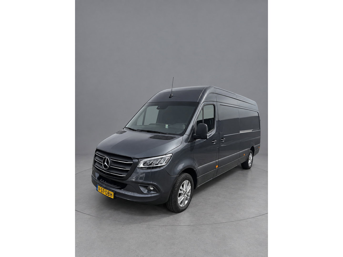 Mercedes-Benz Sprinter 315 1.9 CDI L3H2 RWD PB Edition Camera, Cruise, Carplay, LED, 2 x Schuifdeur, Automaat, 10,5'' Mbux, Leder, Sensoren, 150pk, Uniek!
