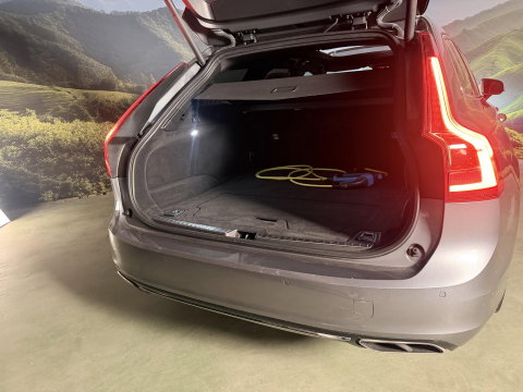 Volvo V90 2.0 T8 AWD Inscription Pano I stoel ventilatie l B&W