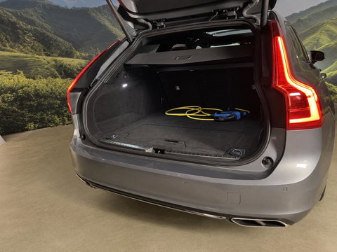 Volvo V90 2.0 T8 AWD Inscription Pano I stoel ventilatie l B&W