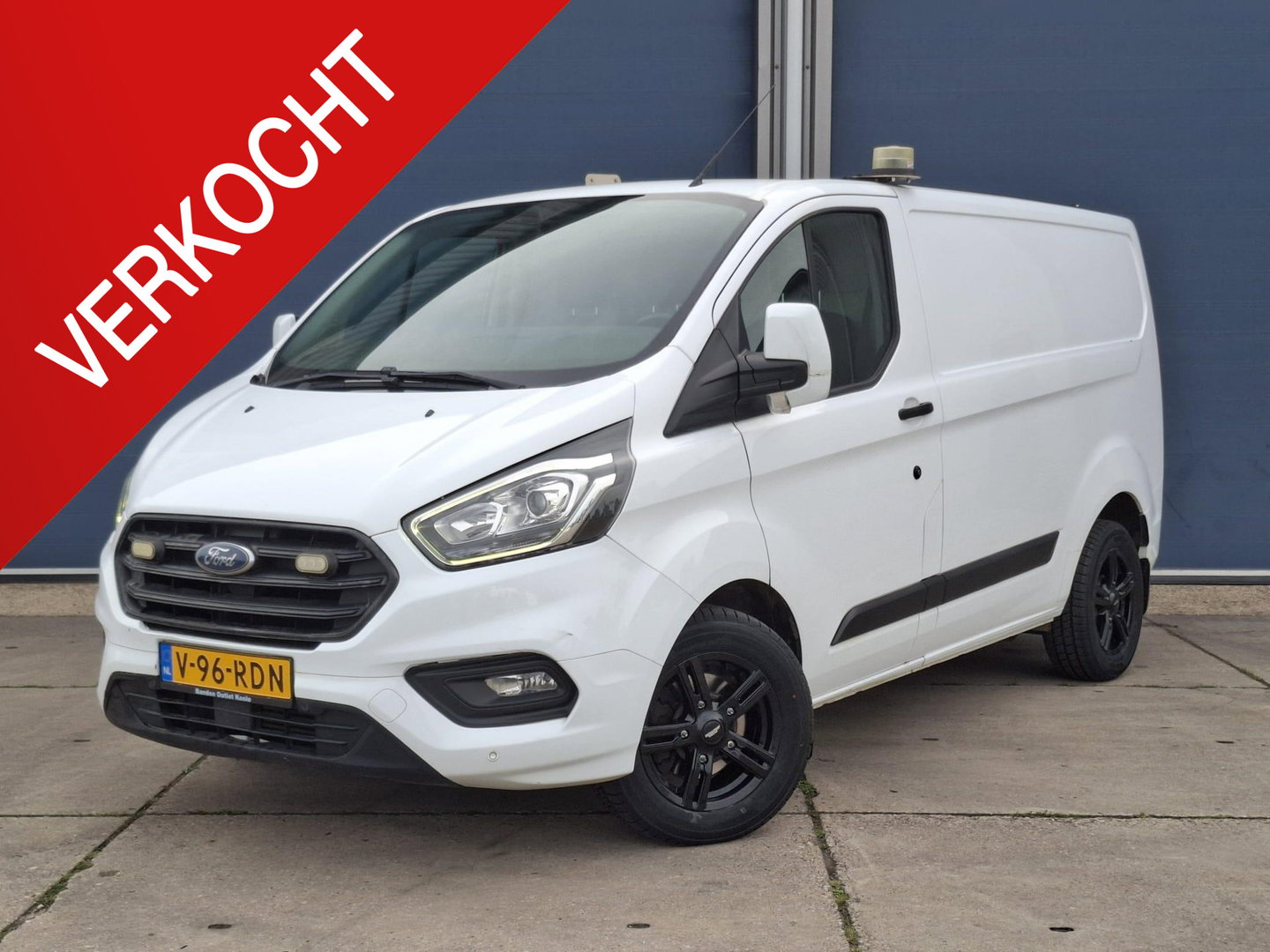 Ford Transit Custom 340 2.0 TDCI L1H1 Trend AIRCO / CRUISE CONTROLE / TREKHAAK / EURO 6 / 3 ZITS