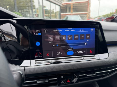 Volkswagen Golf 2.0 TSI GTI Clubsport Pano|300PK|Nurburgring|Harman&Kardon|ACC|IQ-lights