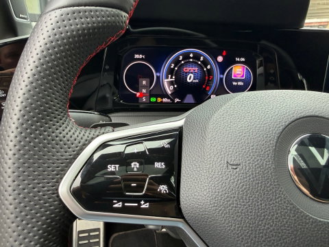 Volkswagen Golf 2.0 TSI GTI Clubsport Pano|300PK|Nurburgring|Harman&Kardon|ACC|IQ-lights