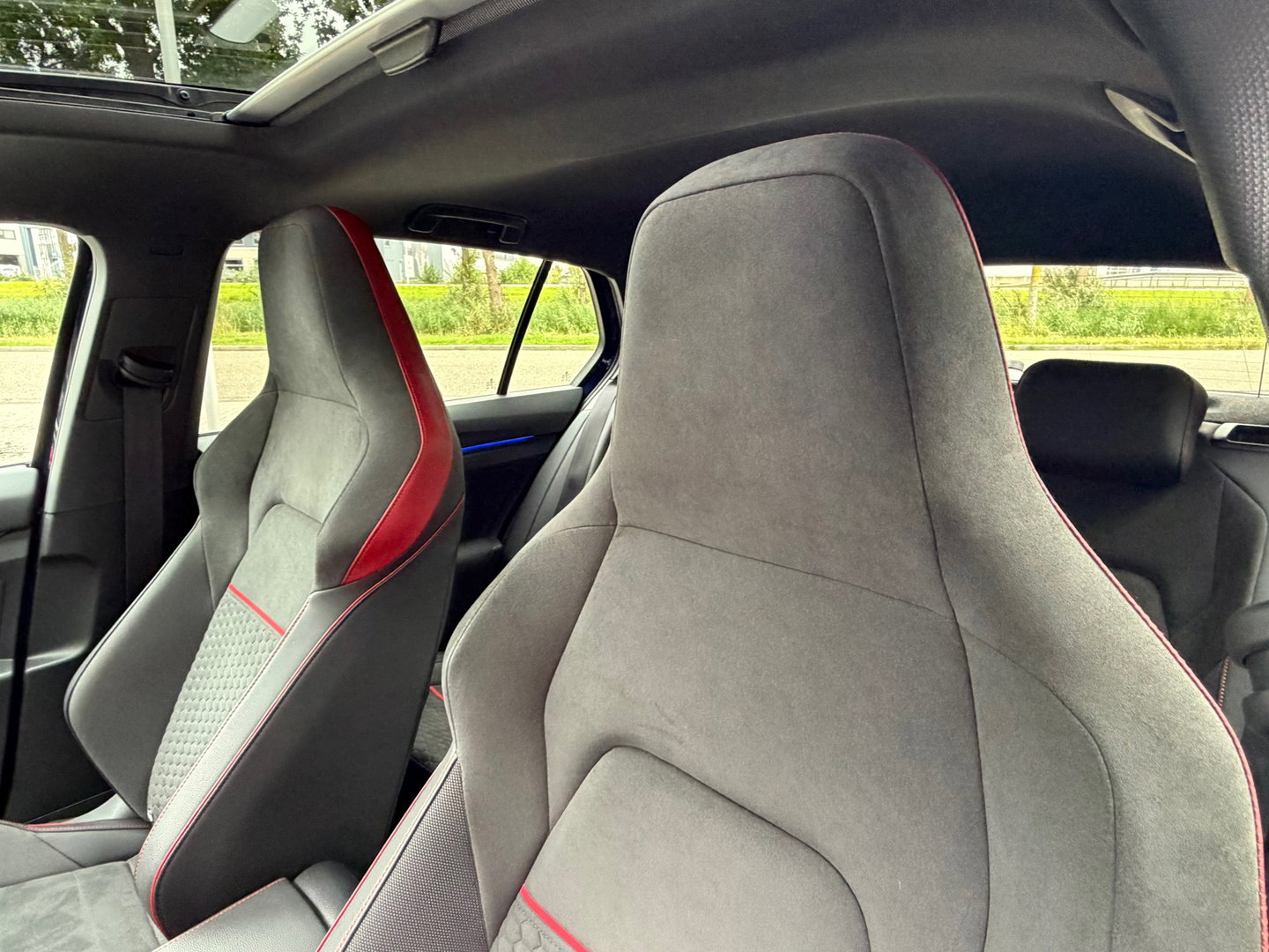 Volkswagen Golf 2.0 TSI GTI Clubsport Pano|300PK|Nurburgring|Harman&Kardon|ACC|IQ-lights