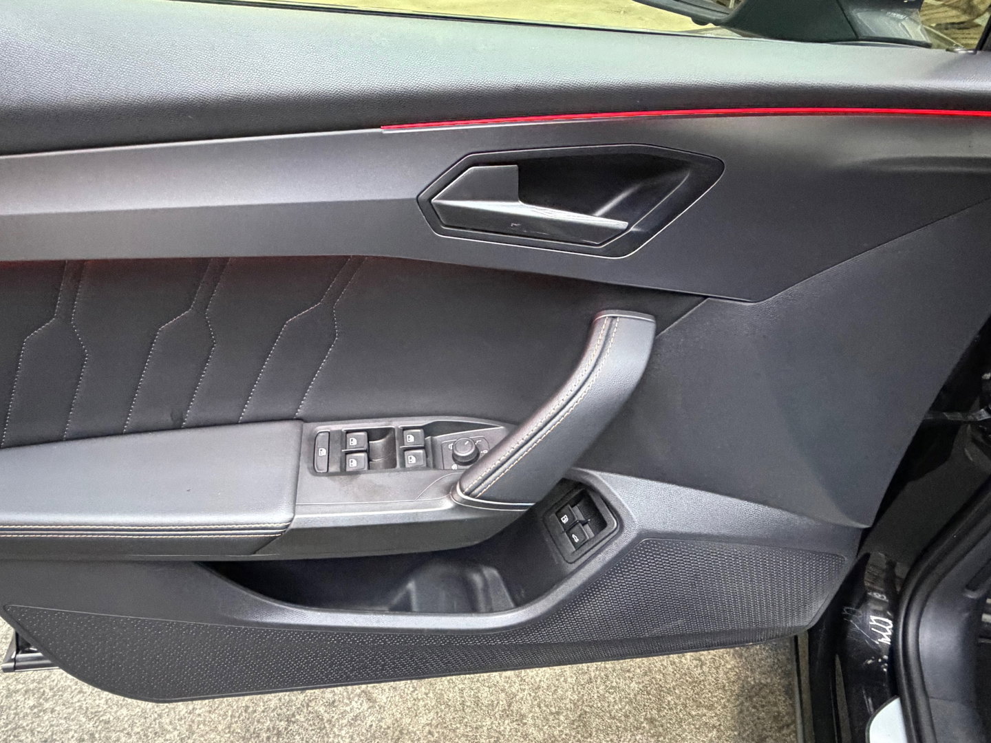 CUPRA FORMENTOR VZ E-HYBRID 1.4 e 245 PK Pano camera clima adaptive cruise 19"LM