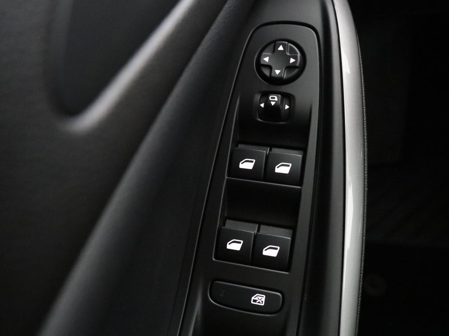 Opel Grandland X 1.6 Turbo Plug-In Hybrid Business Elegance