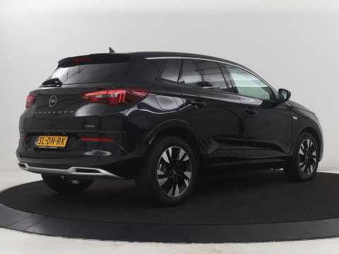 Opel Grandland X 1.6 Turbo Plug-In Hybrid Business Elegance