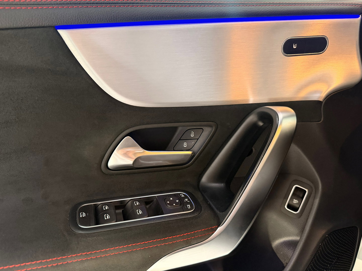 Mercedes-Benz CLA-Klasse 200 Business Solution AMG