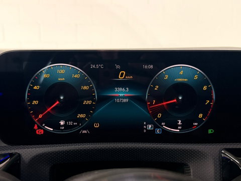 Mercedes-Benz CLA-Klasse 200 Business Solution AMG