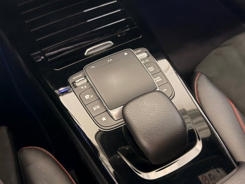 Mercedes-Benz CLA-Klasse 200 Business Solution AMG