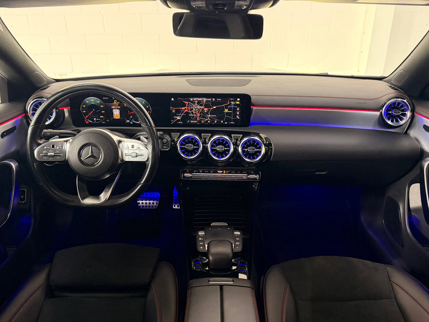 Mercedes-Benz CLA-Klasse 200 Business Solution AMG