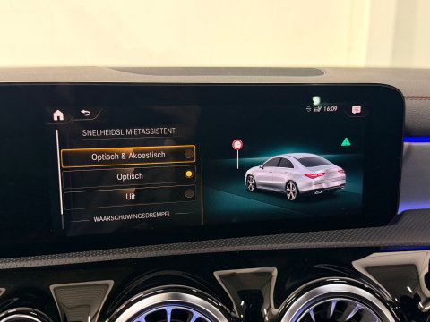 Mercedes-Benz CLA-Klasse 200 Business Solution AMG