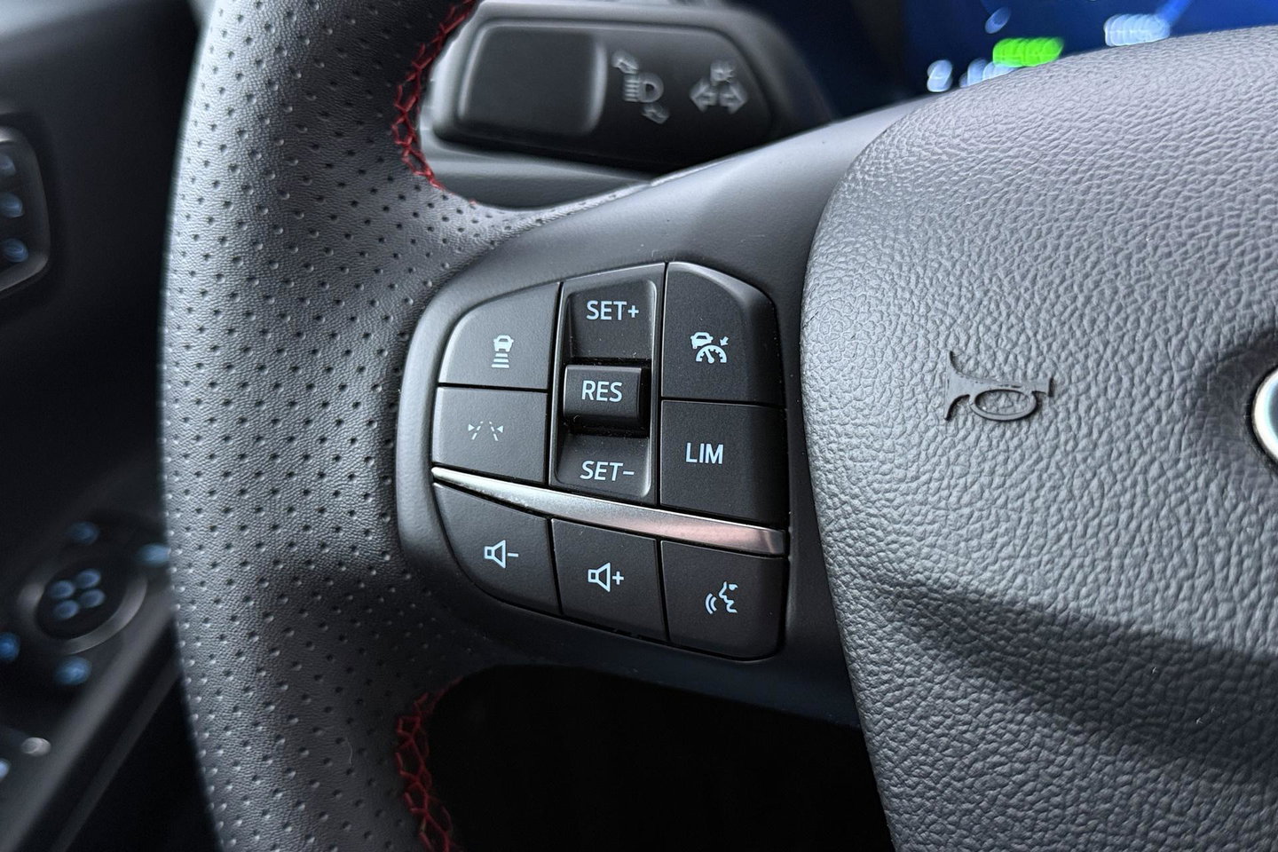 Ford Kuga 2.5 PHEV ST-Line X | ACC | B&O | 360° Camera | BLIS | Winterpack | Memory | Keyless | Park Assist
