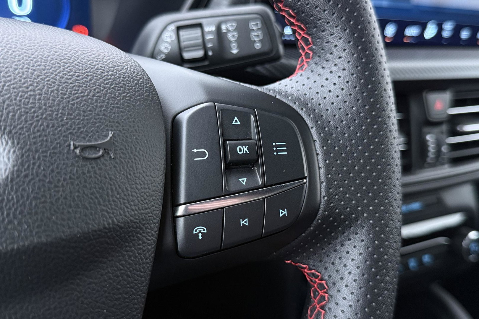 Ford Kuga 2.5 PHEV ST-Line X | ACC | B&O | 360° Camera | BLIS | Winterpack | Memory | Keyless | Park Assist