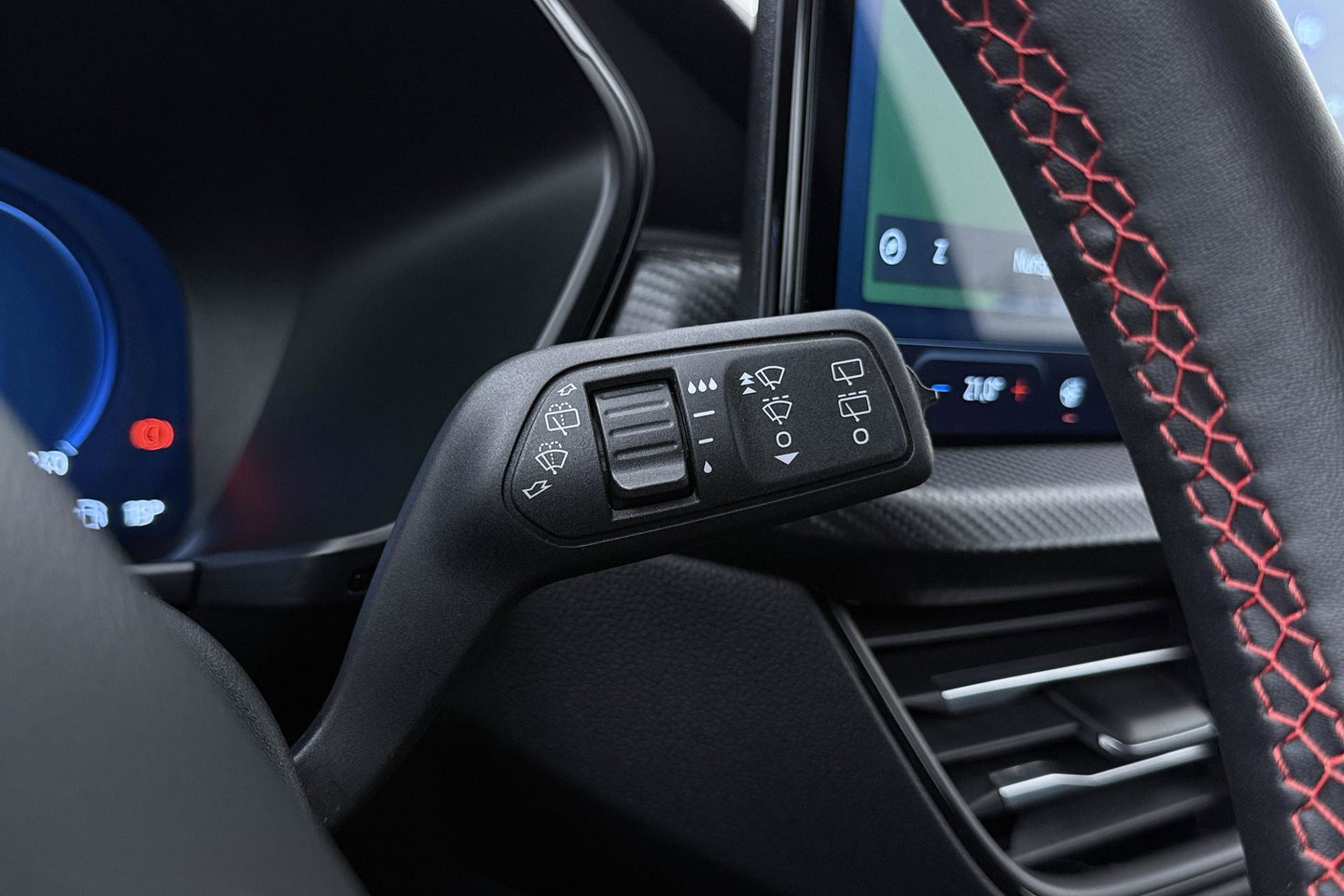 Ford Kuga 2.5 PHEV ST-Line X | ACC | B&O | 360° Camera | BLIS | Winterpack | Memory | Keyless | Park Assist