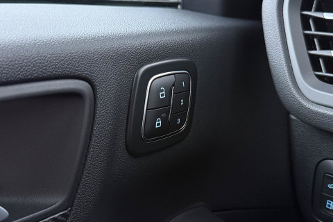 Ford Kuga 2.5 PHEV ST-Line X | ACC | B&O | 360° Camera | BLIS | Winterpack | Memory | Keyless | Park Assist