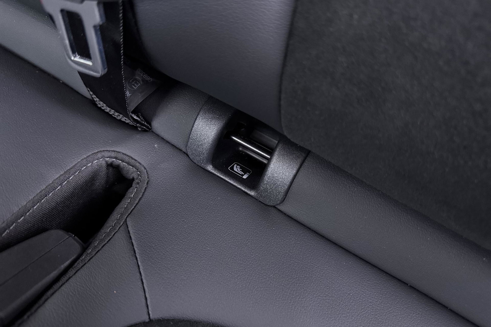 Ford Kuga 2.5 PHEV ST-Line X | ACC | B&O | 360° Camera | BLIS | Winterpack | Memory | Keyless | Park Assist