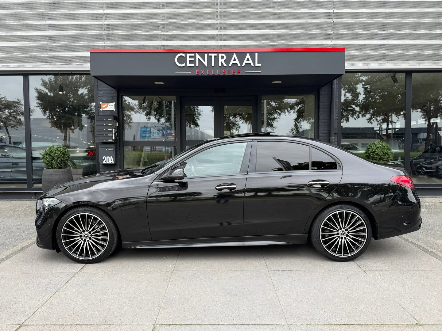 Mercedes-Benz C-Klasse 200 4MATIC AMG Burmester|Pano|Keyless|Carplay|Hud|ACC