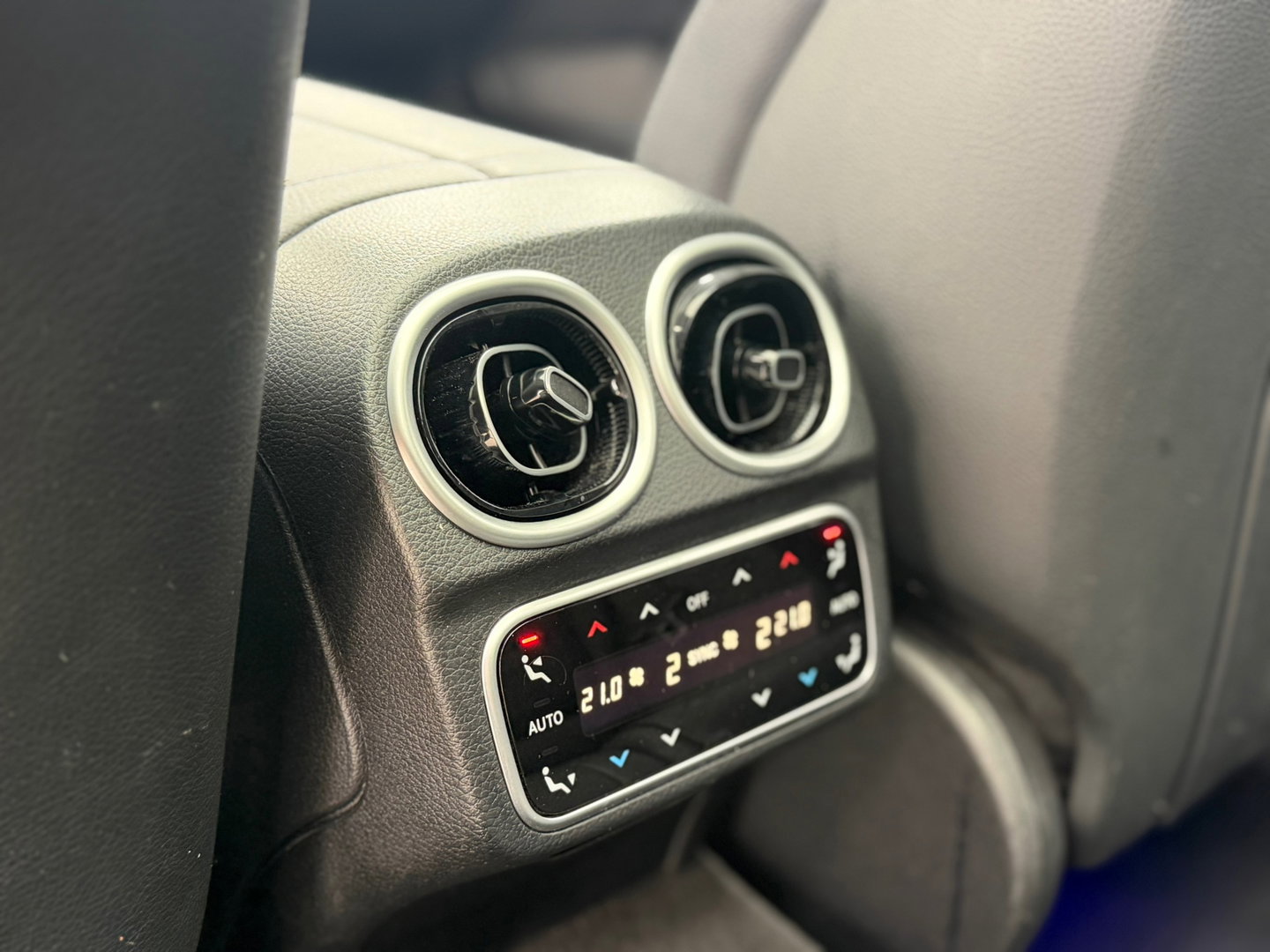 Mercedes-Benz C-Klasse 200 4MATIC AMG Burmester|Pano|Keyless|Carplay|Hud|ACC