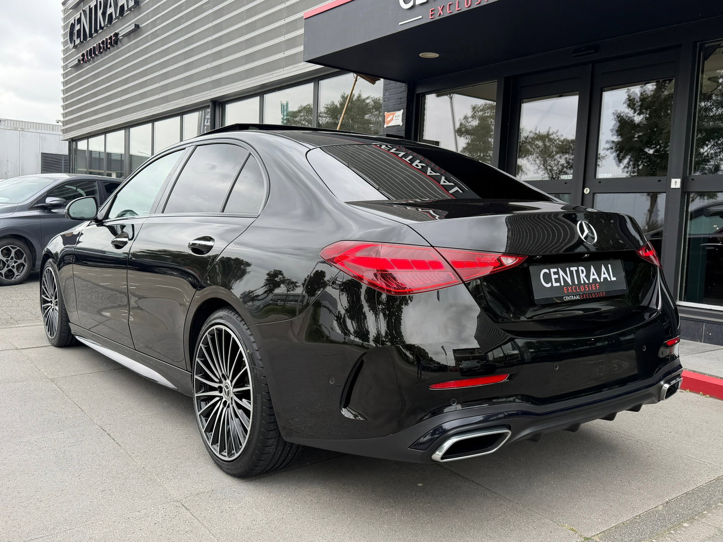 Mercedes-Benz C-Klasse 200 4MATIC AMG Burmester|Pano|Keyless|Carplay|Hud|ACC