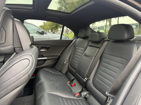 Mercedes-Benz C-Klasse 200 4MATIC AMG Burmester|Pano|Keyless|Carplay|Hud|ACC