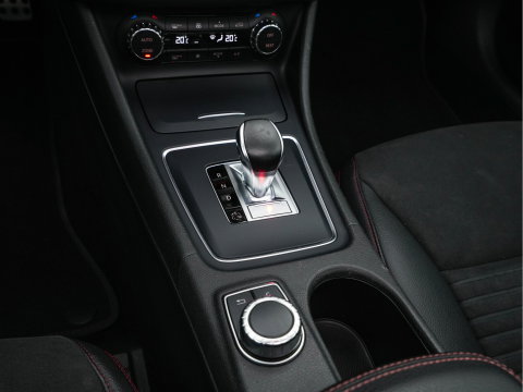 Mercedes-Benz GLA AMG 45 4MATIC Aut.*PANO | XENON | LEATHER-ALCANTARA | MEMORY-PACK | HARMAN/KARDON | KEYLESS |  CAMERA | SPORTSEATS | HEATED-SEATS | NAVI-FULLMAP | SHIFTPADDLES  | ECC | PDC | CRUISE | 20''ALU*