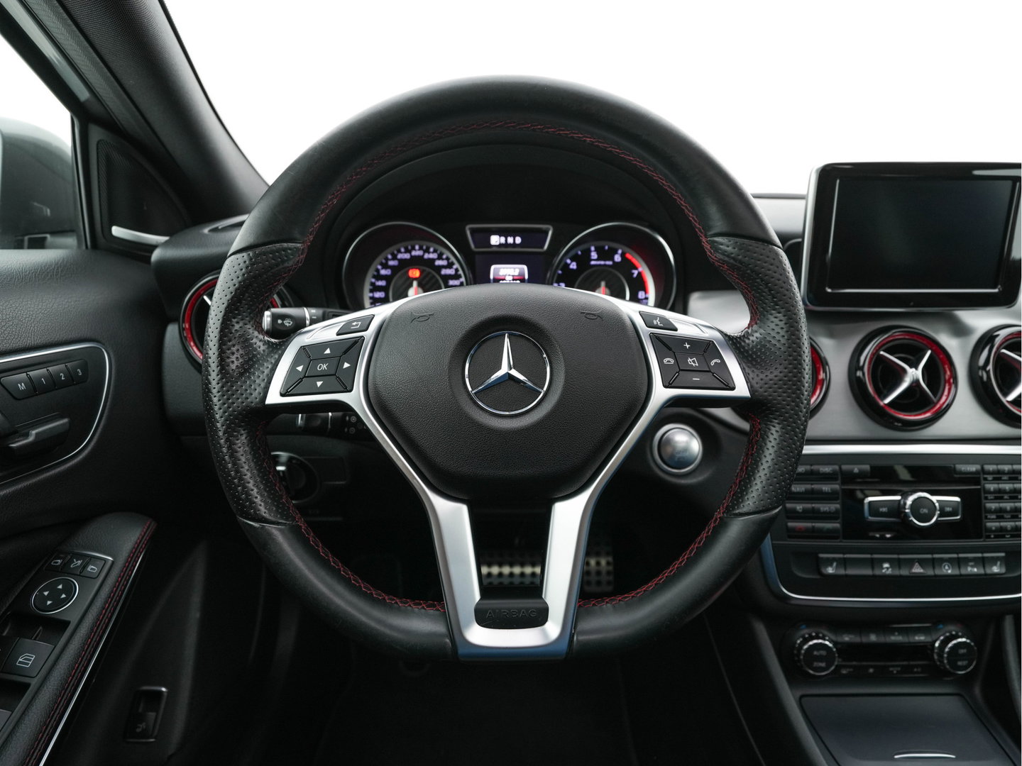 Mercedes-Benz GLA AMG 45 4MATIC Aut.*PANO | XENON | LEATHER-ALCANTARA | MEMORY-PACK | HARMAN/KARDON | KEYLESS |  CAMERA | SPORTSEATS | HEATED-SEATS | NAVI-FULLMAP | SHIFTPADDLES  | ECC | PDC | CRUISE | 20''ALU*