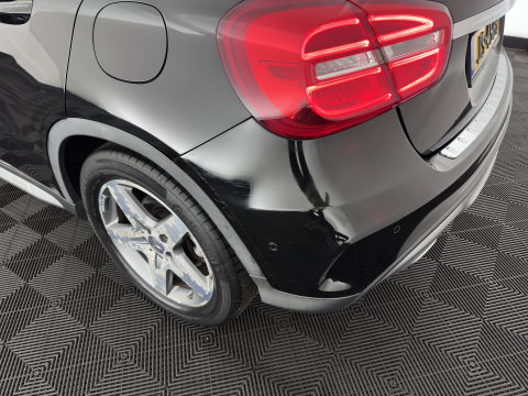 Mercedes-Benz GLA 180 d AMG (INCL.BTW) Aut. *LEATHER-MICROFIBRE | XENON | MEMORY-PACK | HEATED-SPORTSEATS | SHIFT-PADDLES | NAVI-FULLMAP | ECC | PDC | CRUISE | 18''ALU*