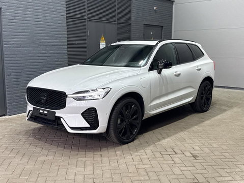 Volvo XC60 T6 Plus Black Edition | Harman/Kardon | Panoramadak | Head-Up | 360° Camera | ACC | 21 Inch