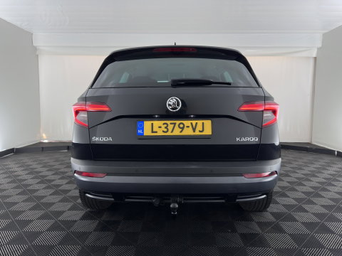 Škoda Karoq 1.6 TDI Style Business (INCL.BTW) Aut. *FULL-LED | NAVI-FULLMAP | ADAPTIVE-CRUISE | HEATED-COMFORTSEATS | KEYLESS | PRIVACY-GLASS | AMBIENT-LIGHT | DAB+ | ECC | PDC | 18''ALU*